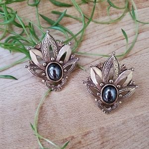 Vintage Ornate Clip On Earrings